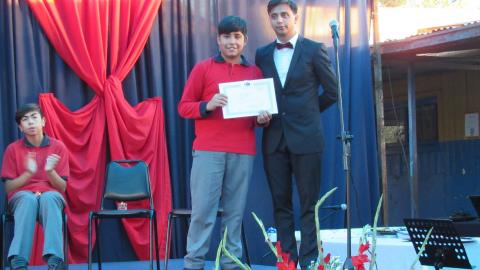 Licenciatura de 8° año básico y entrega de bitácoras image 73