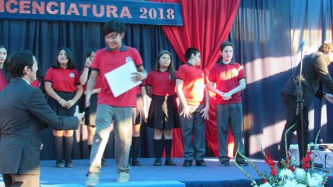 Licenciatura de 8° año básico y entrega de bitácoras image 16