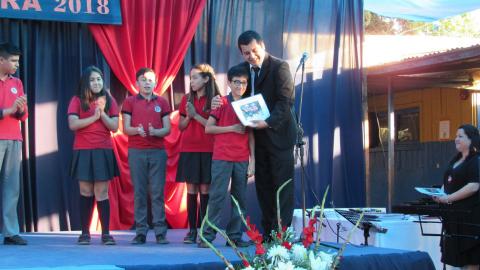 Licenciatura de 8° año básico y entrega de bitácoras image 39