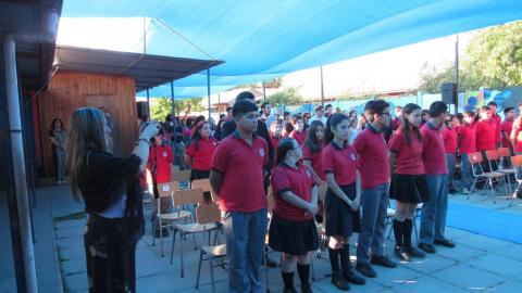 Licenciatura de 8° año básico y entrega de bitácoras image 4