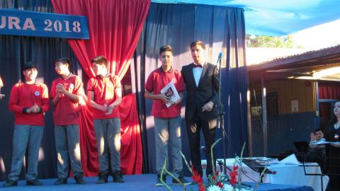 Licenciatura de 8° año básico y entrega de bitácoras image 54