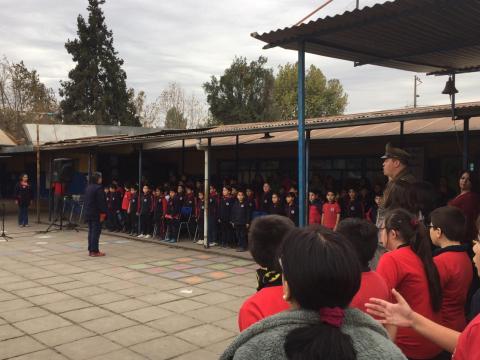 Acto cívico - Celebración del día del Carabinero. image 2
