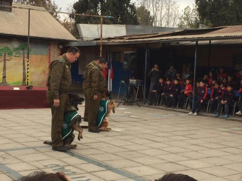 Acto cívico - Celebración del día del Carabinero. image 52